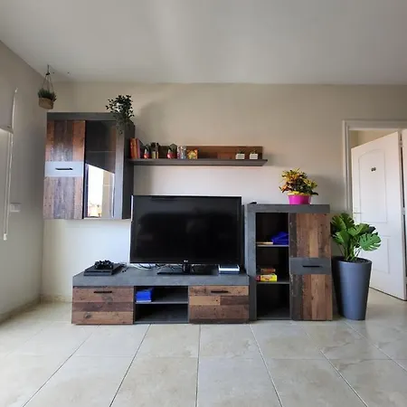 Centrico En Candelaria, Con Piscina. * Santa Cruz de Tenerife